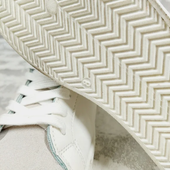 Vintage Havana White Sneakers with Gold Heel and Tan Snake-Print Star - Picture 8 of 10